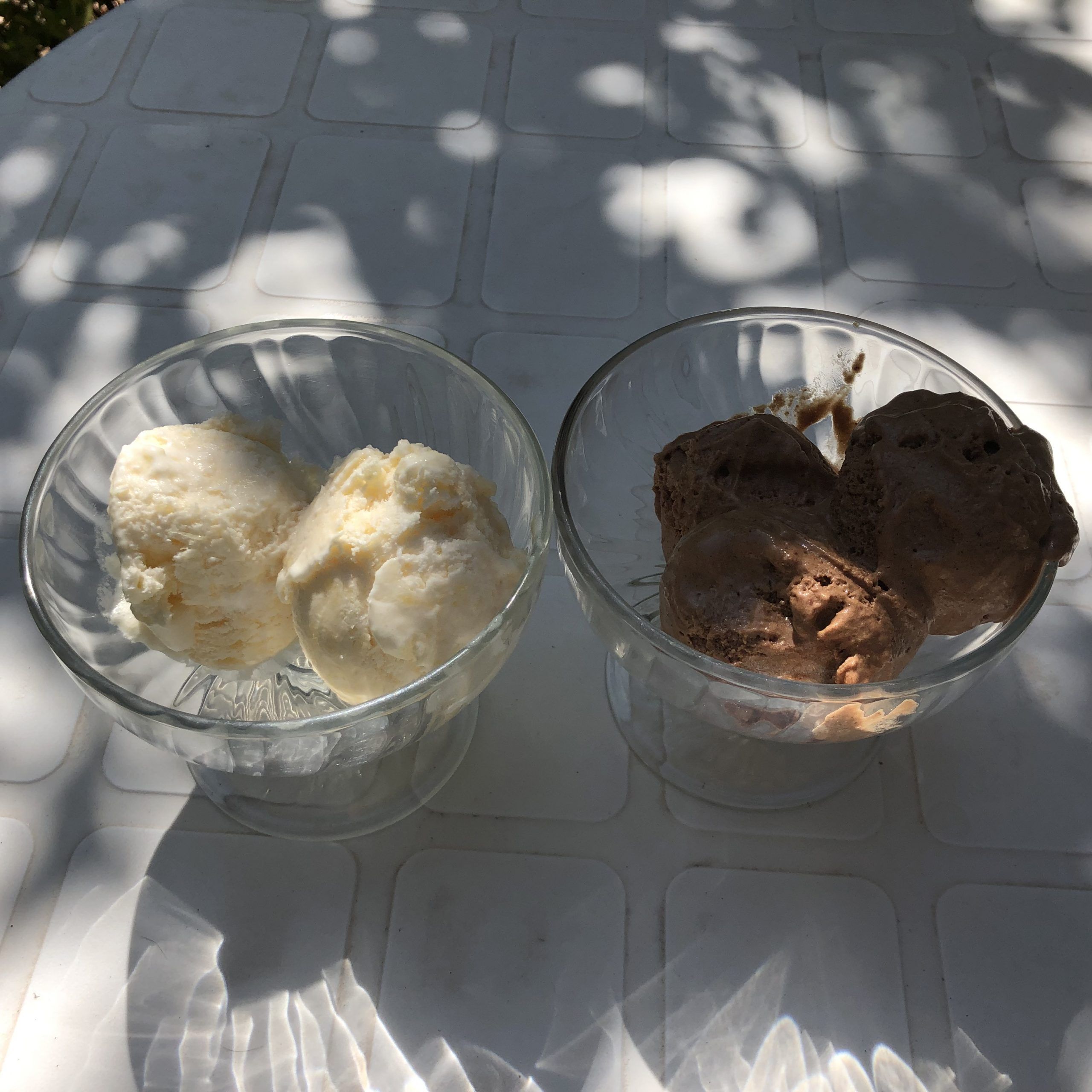 helado chocolate y biscuit glace 3 Helado de chocolate
